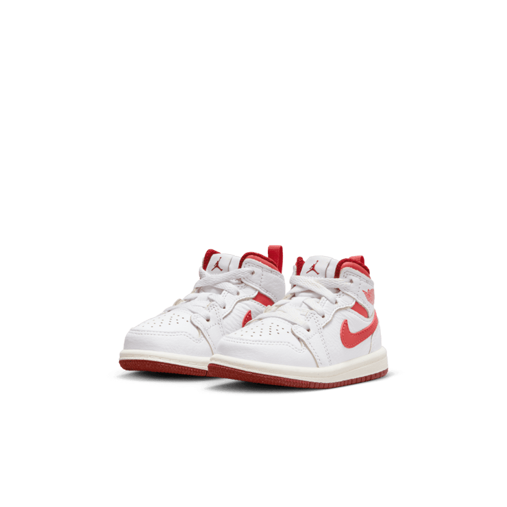 Air Jordan 1 Mid SE TD 'White Dune Red' Angle 2