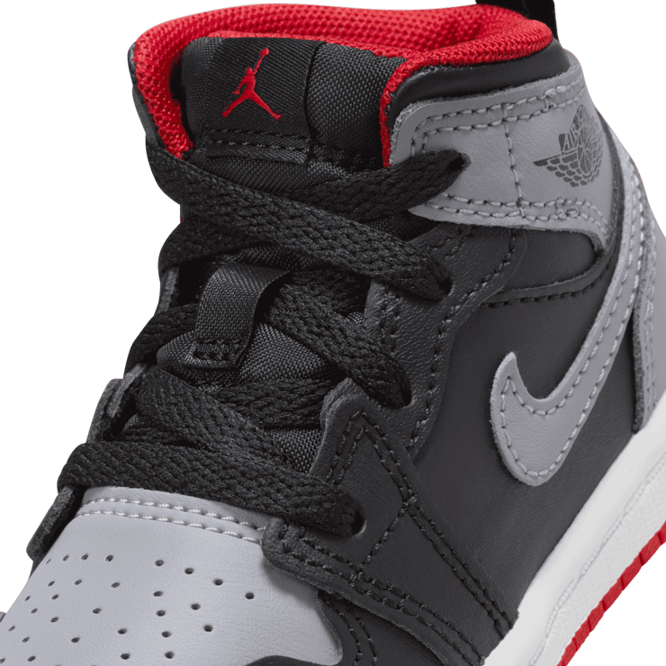 Air Jordan 1 Mid TD 'Bred Shadow' Angle 4