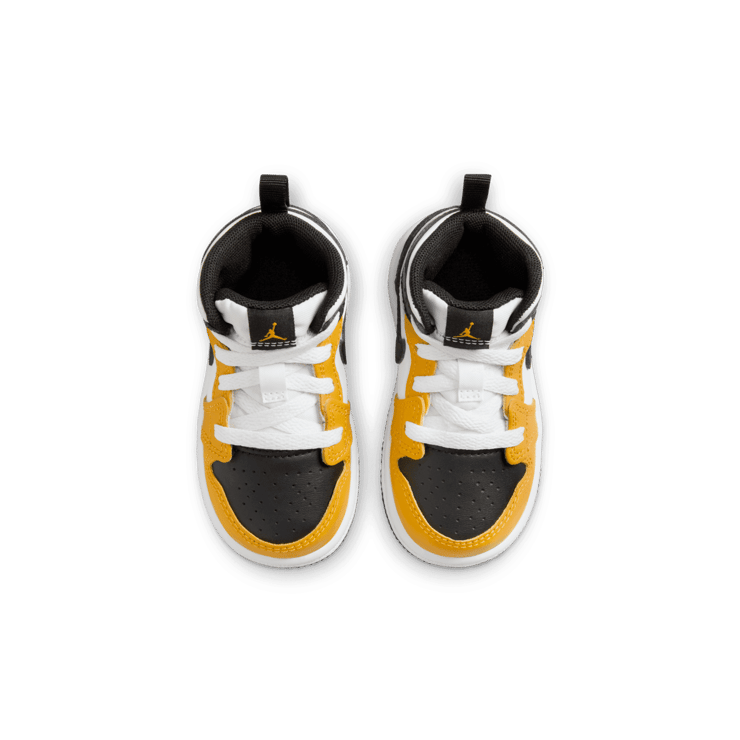 Air Jordan 1 Mid TD 'Yellow Ochre' Angle 1