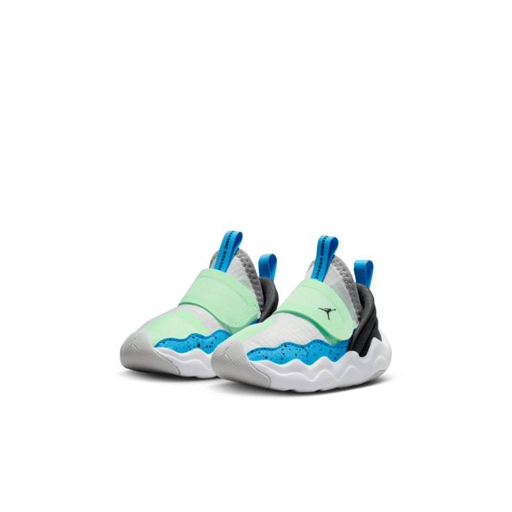 Air Jordan 23/7 Baby/Toddler Angle 2