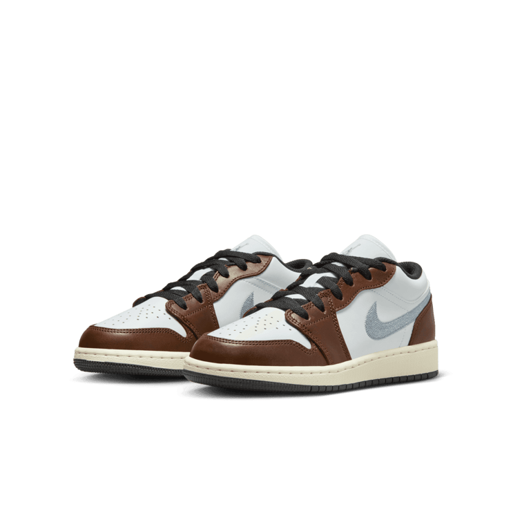 Air Jordan 1 Low SE GS 'Mocha Blue Grey' Angle 2