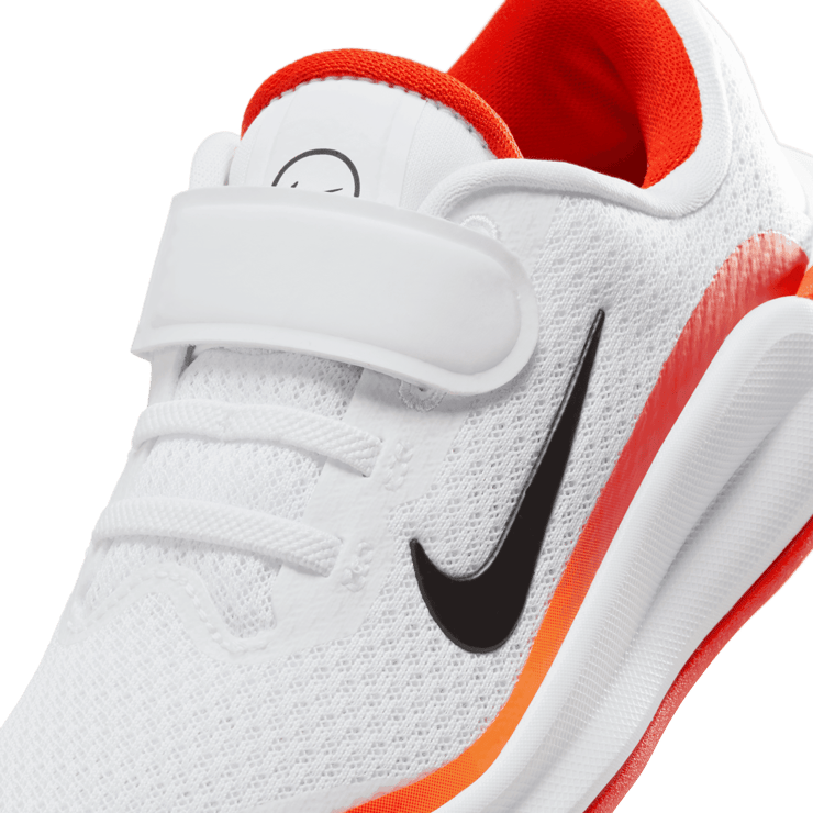 Nike Infinity Flow Little Kids' Angle 4