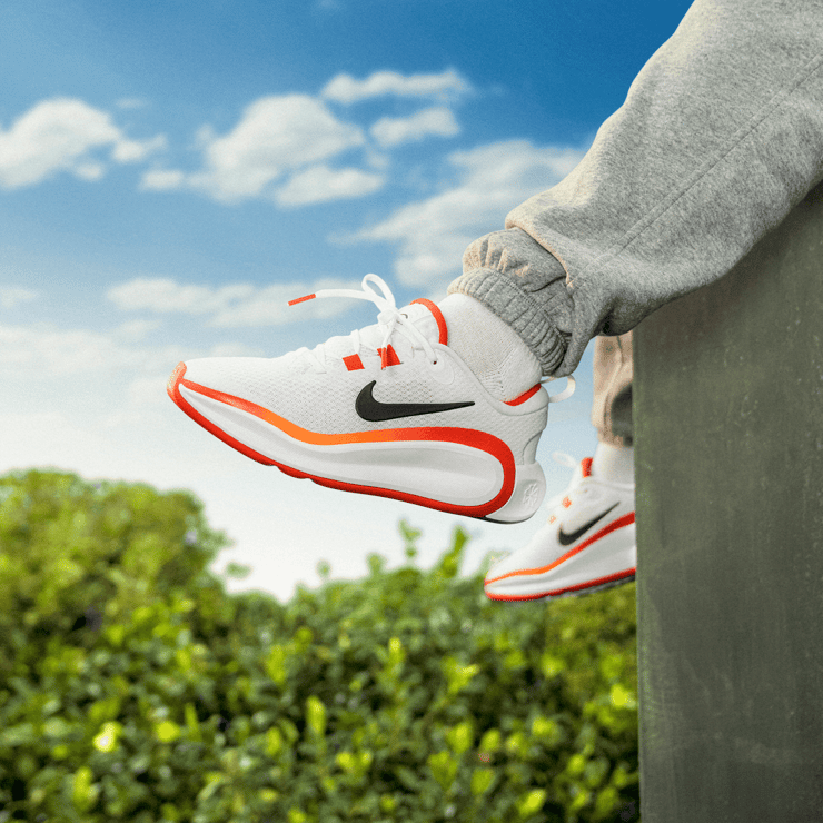 Nike Infinity Flow GS 'White Picante Red' Angle 6