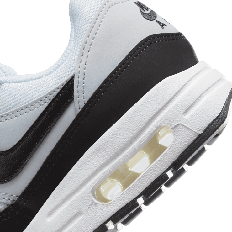 Nike Air Max 1 GS 'White Black' Angle 5