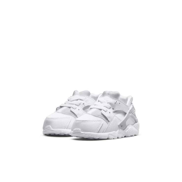 Nike Air Huarache Run TD 'White' Angle 2