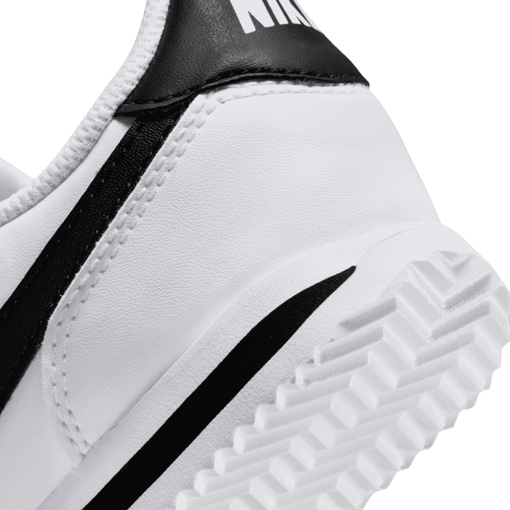 Nike Cortez Basic SL PS 'White Black' Angle 5