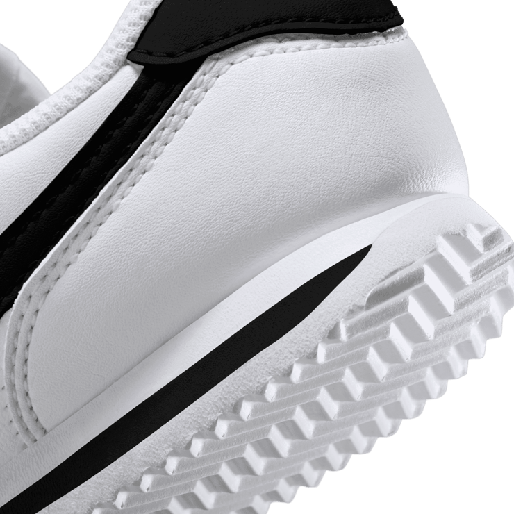 Nike Cortez Basic SL PS 'White Black' Angle 8