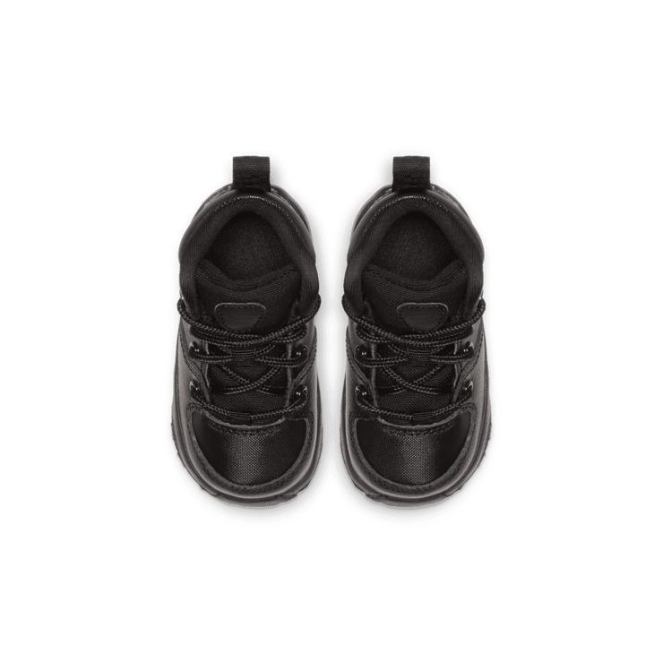 Nike Manoa Leather TD 'Triple Black' Angle 1