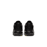 Nike Air Max Plus Little Kids' Angle 3