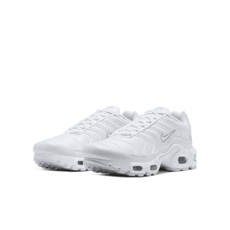 Nike Air Max Plus GS 'White Metallic Silver' Angle 2