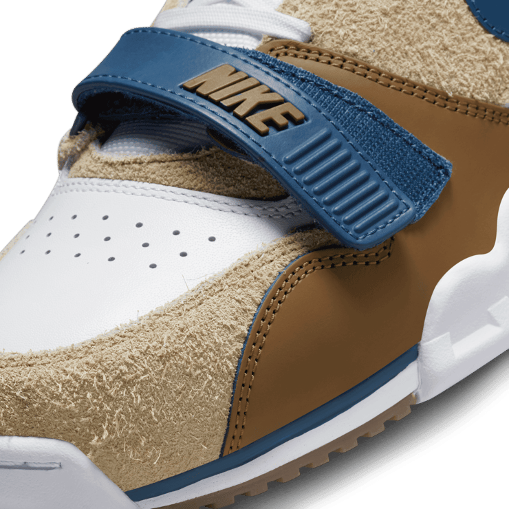 Nike Air Trainer 1 Ale Brown Angle 4