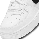 Nike Air Force 1 GS 'White Black' Angle 4
