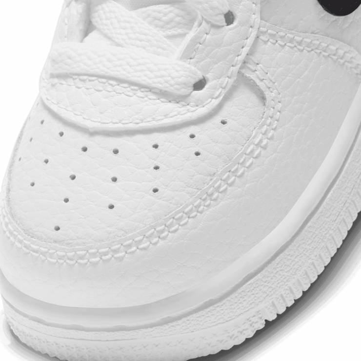 Nike Force 1 TD 'White Black' Angle 4