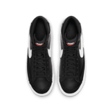 Nike Blazer Mid '77 GS 'Black White' Angle 1