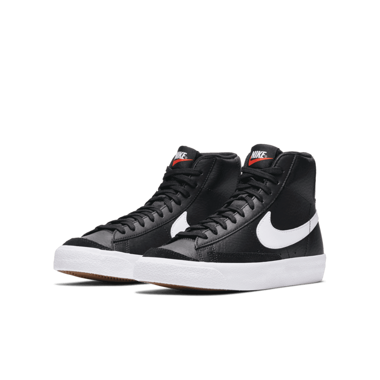 Nike Blazer Mid '77 GS 'Black White' Angle 2