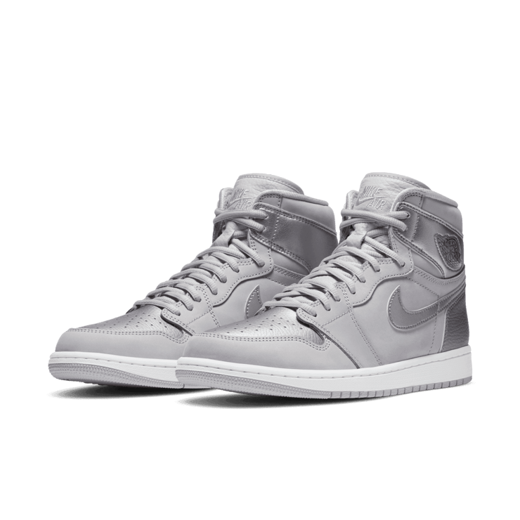Jordan 1 Retro High CO Japan Neutral Grey (2020) Angle 2