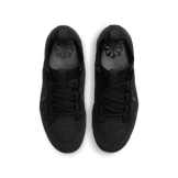 Nike Air VaporMax 2021 Flyknit GS 'Triple Black' Angle 0