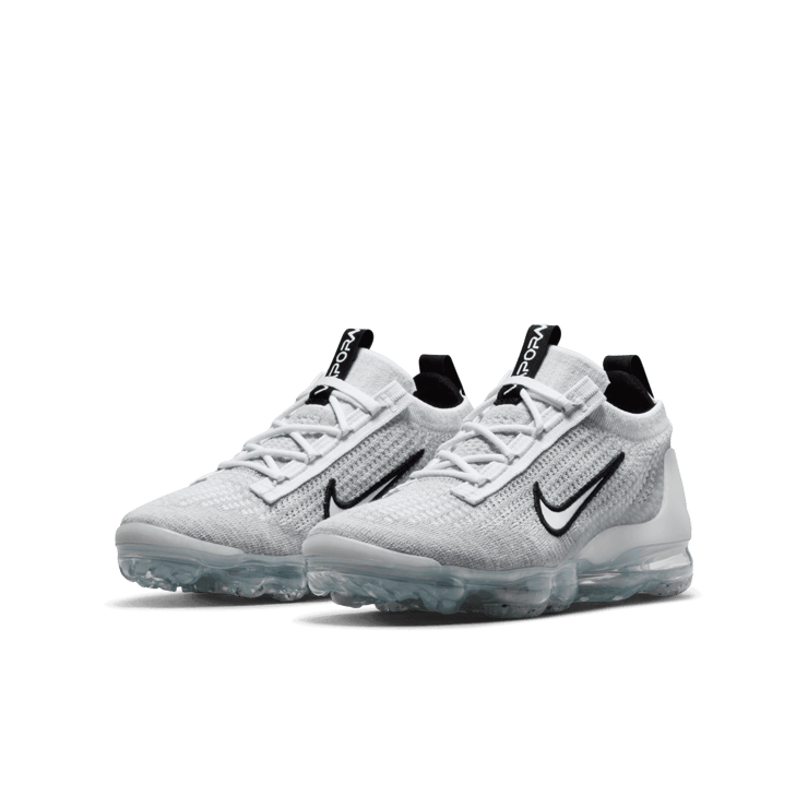 Nike Air VaporMax 2021 Flyknit GS 'White Metallic Silver' Angle 2