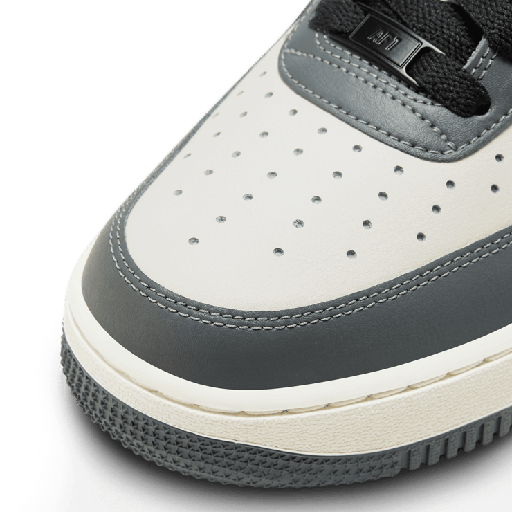 Nike Air Force 1 Low Light Graphite Coconut Milk Angle 4