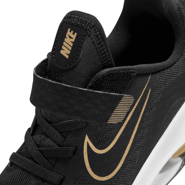 Nike Air Zoom Arcadia 2 PS 'Black Metallic Gold' Angle 4