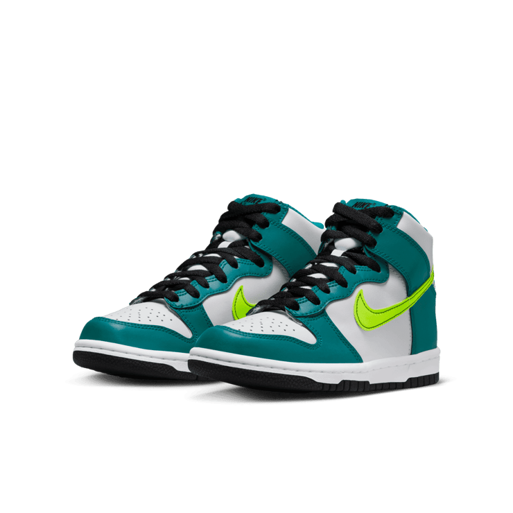 Nike Dunk High Bright Spruce Volt (GS) Angle 2