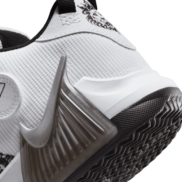 Nike LeBron Witness 7 PS 'White Black' Angle 5