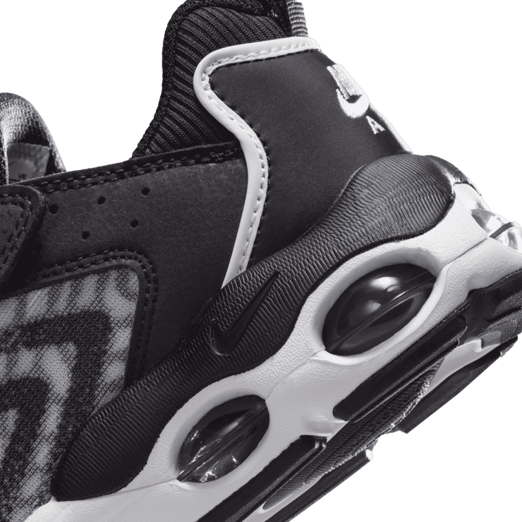 Nike Air Max TW PS 'Black White' Angle 5