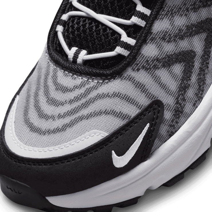 Nike Air Max TW PS 'Black White' Angle 4