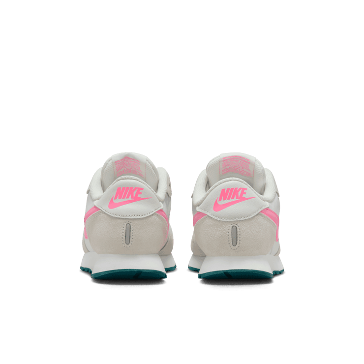 Nike MD Valiant GS 'White Pink Spell' Angle 3