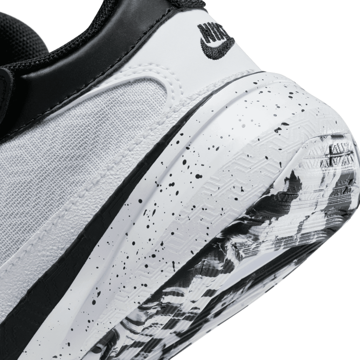 Nike Zoom Freak 5 PS 'Oreo' Angle 3