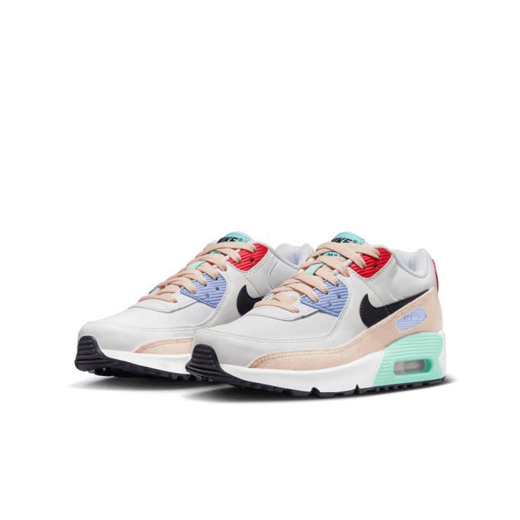 Nike Air Max 90 Leather SE GS 'Patches' Angle 2