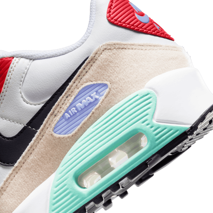 Nike Air Max 90 Leather SE GS 'Patches' Angle 5