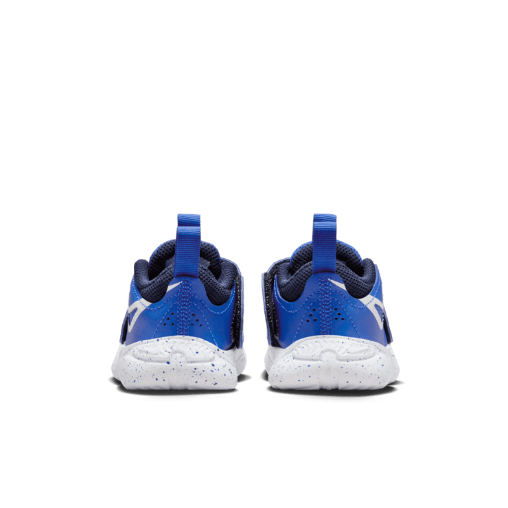 Nike Team Hustle D11 TD 'Hyper Royal' Angle 3