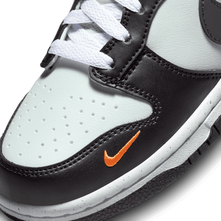 Nike Dunk Low GS 'Black Bright Mandarin' Angle 4