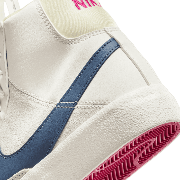Nike Blazer Mid '77 GS 'Sail Diffused Blue' Angle 4