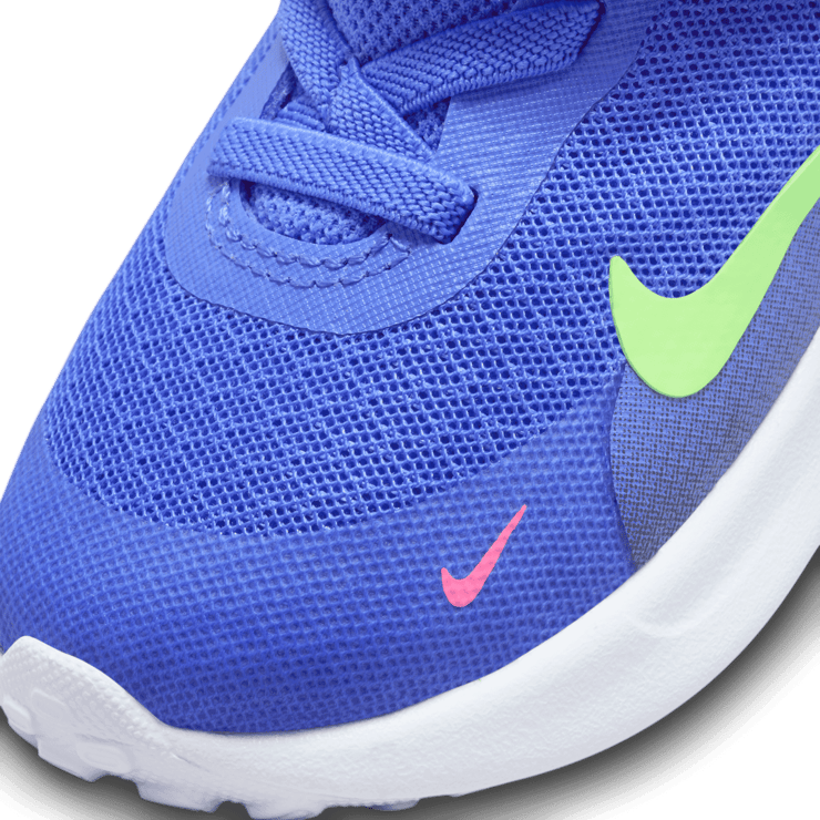 Nike Revolution 7 TD 'Ultramarine Lime Blast' Angle 4