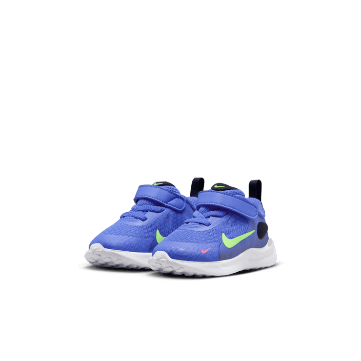 Nike Revolution 7 TD 'Ultramarine Lime Blast' Angle 2
