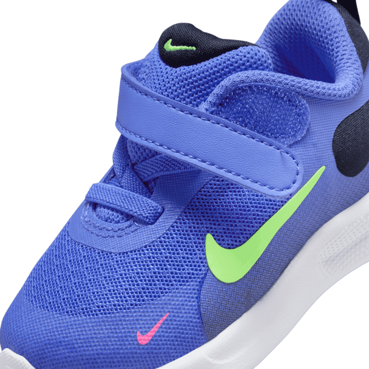 Nike Revolution 7 TD 'Ultramarine Lime Blast' Angle 5