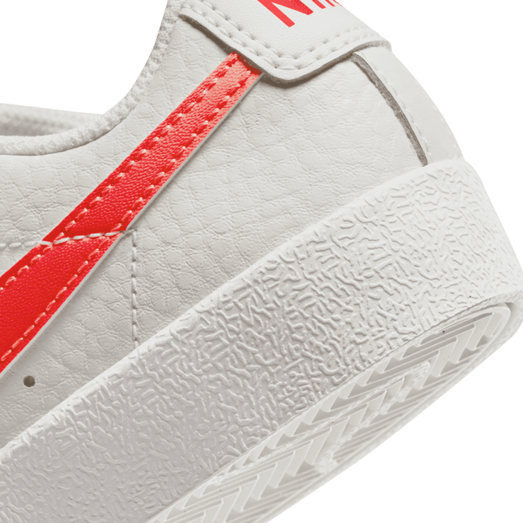 Nike Blazer Low '77 PS 'Phantom Bright Crimson' Angle 4