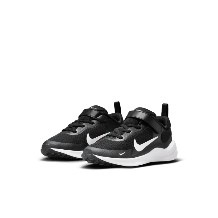 Nike Revolution 7 PS 'Black White' Angle 2