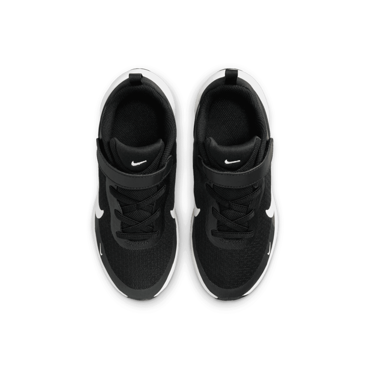 Nike Revolution 7 PS 'Black White' Angle 1