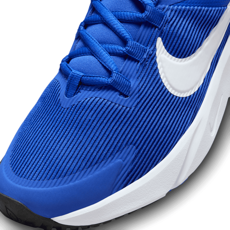 Nike Star Runner 4 GS 'Hyper Royal' Angle 3