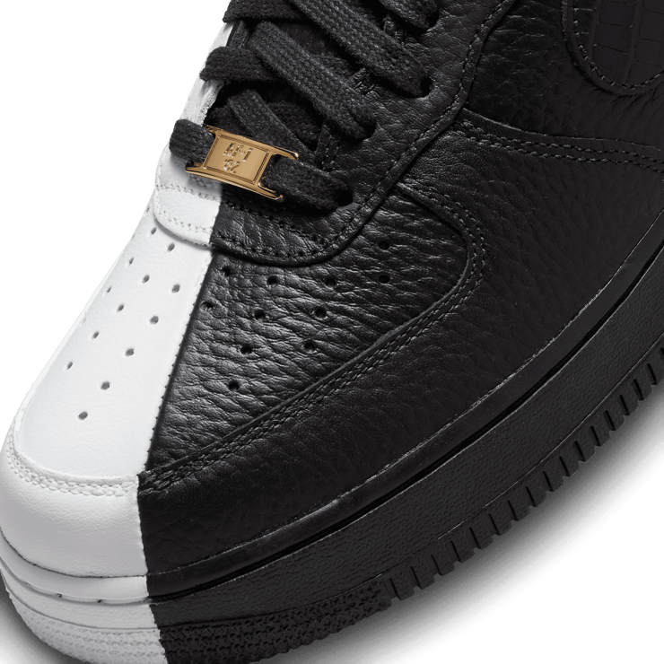 Nike Air Force 1 Low 40th Anniversary Edition Split Black White Angle 4