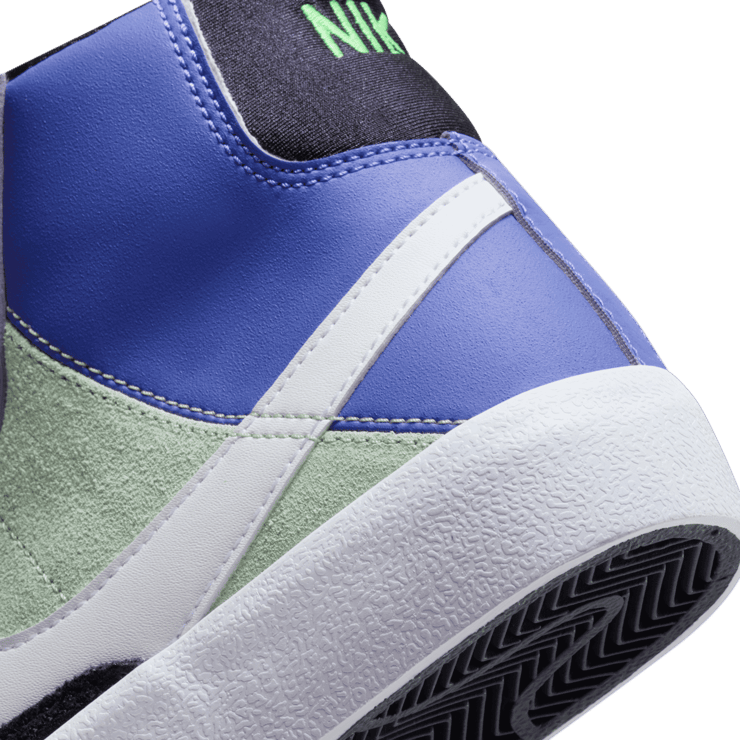 Nike Blazer Mid '77 GS 'Honeydew Ultramarine' Angle 4