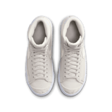 Nike Blazer Mid '77 GS 'Phantom Pale Ivory' Angle 1