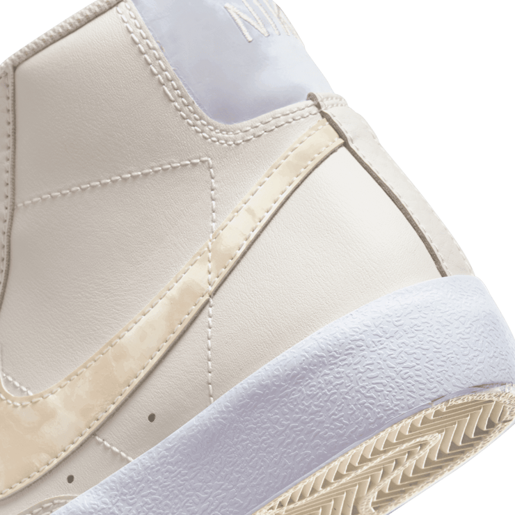 Nike Blazer Mid '77 GS 'Phantom Pale Ivory' Angle 5