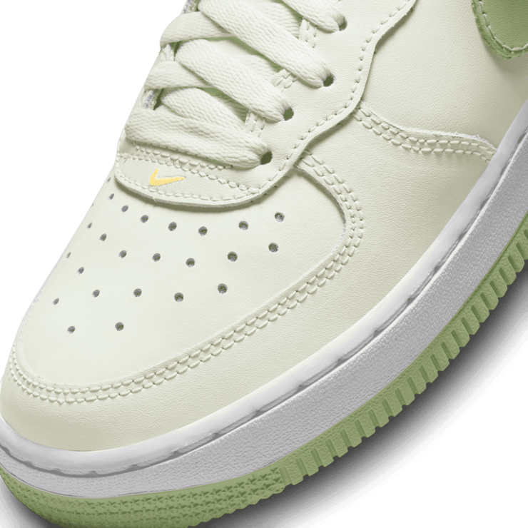 Nike Air Force 1 Mid LE GS 'Sea Glass Honeydew' Angle 3