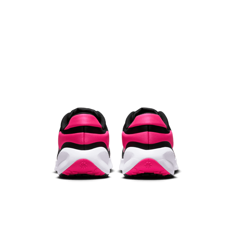 Nike Revolution 7 GS 'Black Hyper Pink' Angle 3