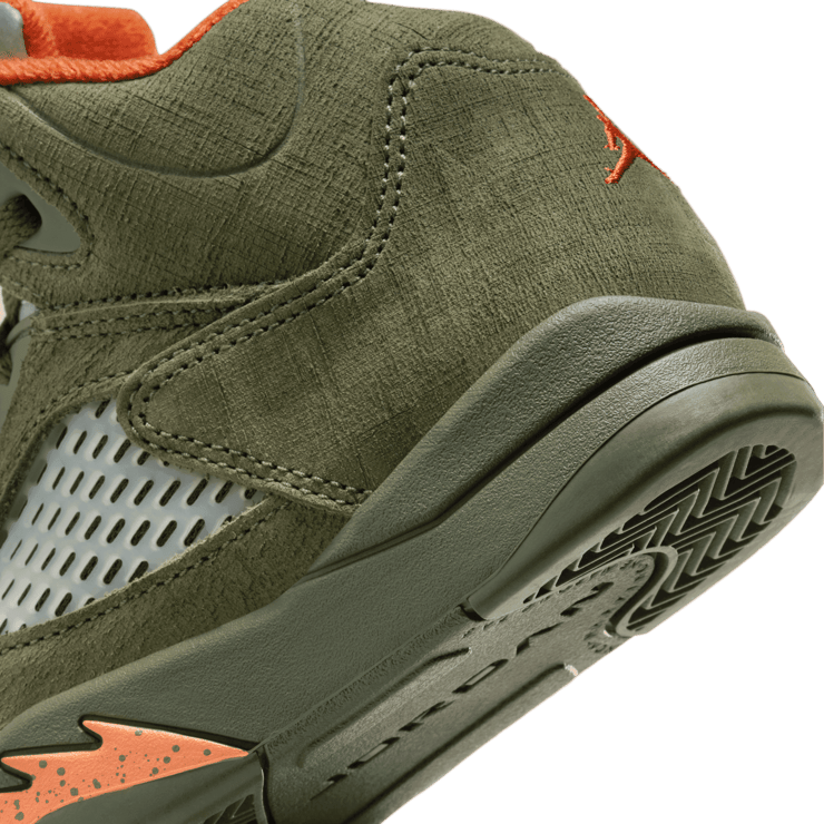 Air Jordan 5 Retro Olive (2024) (PS) Angle 5