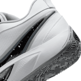 Nike Giannis Freak 6 White Black (GS) Angle 5